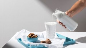 Kenali 3 Jenis Susu Cair dengan Proses Produksi yang Berbeda-beda